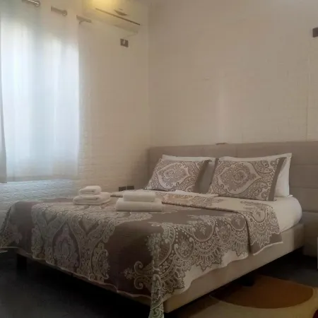 Hotell Orange *
