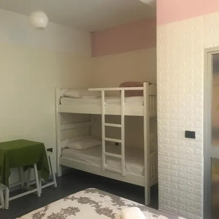 Hotell Orange *