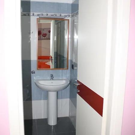 Orange Hotell